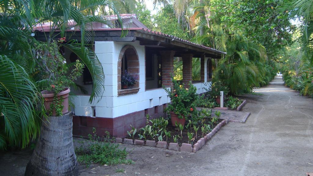 Quinta Erika Boutique Hotel By Rotamundos Coyuca de Benitez Room photo