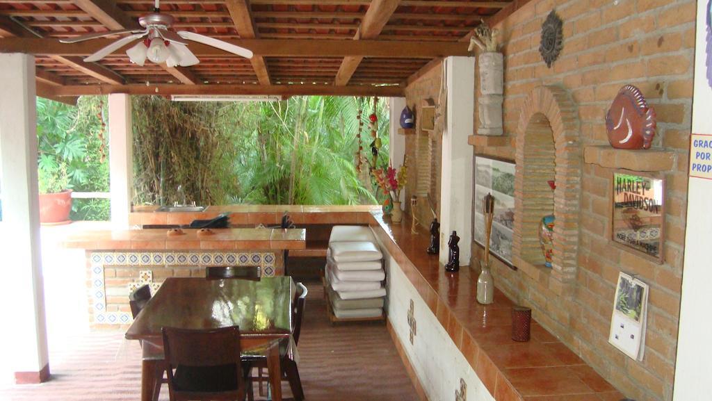 Quinta Erika Boutique Hotel By Rotamundos Coyuca de Benitez Exterior photo